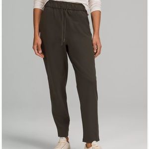 Lululemon Stretch High-Rise Pant